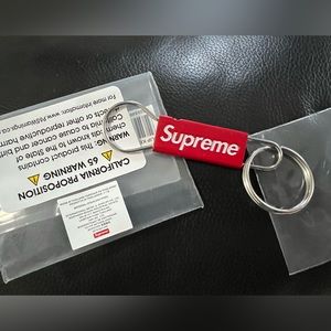 Supreme Clip Key Chain Red
